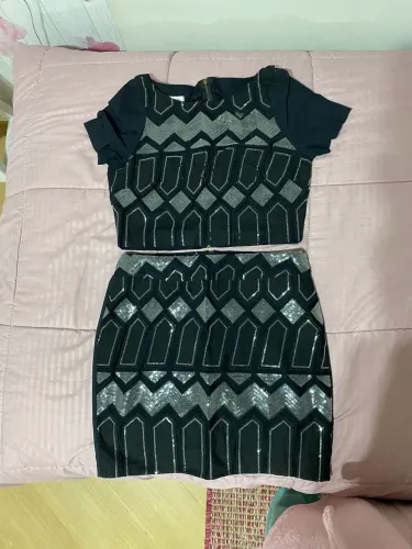 Conjunto Festa Preto Paetê tam. 40
