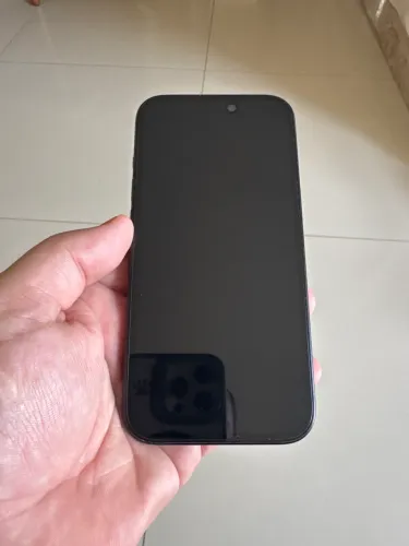 iPhone 15 256G