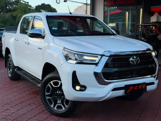 Toyota Hilux CD SRX 4X4 2.8 TDI 16V Diesel Aut. 2022