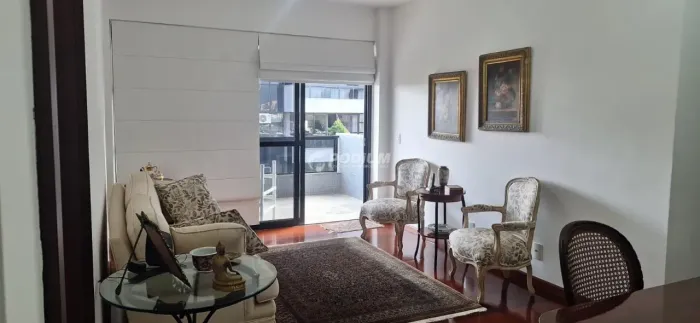 Apartamento à venda com 3 quartos no Condomínio Mandala