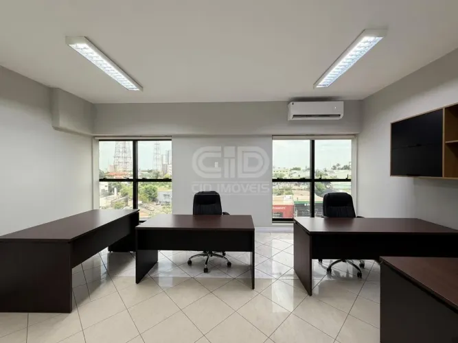 Sala comercial à venda no Centro Empresarial Cuiabá