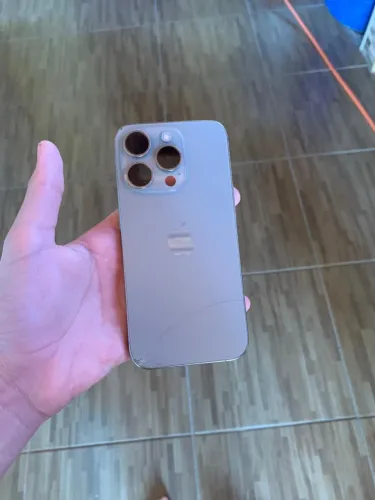 iPhone 15 pro 256gb