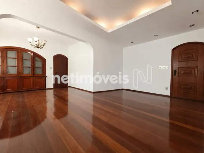 Apartamento 3 quartos com suíte na Savassi