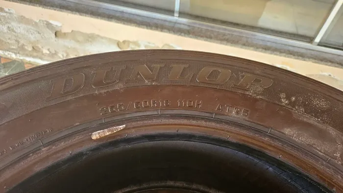 Pneus de Hilux