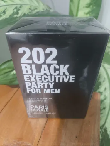 Ousadia e Intensidade: Perfume 202 Black disponível! ?