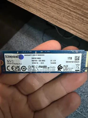 Nvme 1tb kingston 100% saude com win11