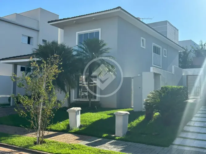 Alfhaville 1 sobrado com 3 quartos, piscina, garagem para dois carros frente imponente, ar