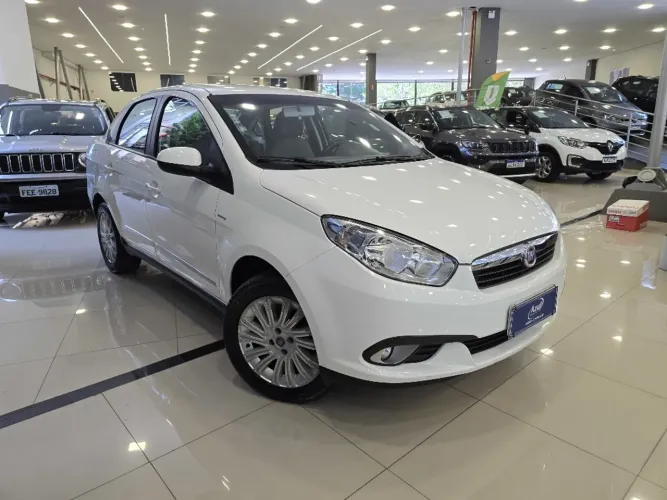Fiat Grand Siena Essence Dual. 1.6 Flex 16V 2013