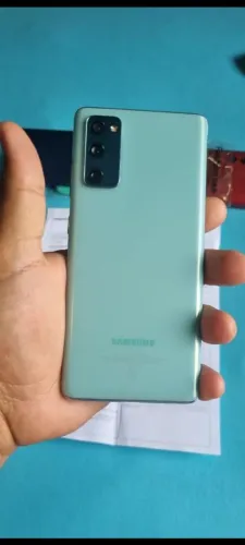Celular Samsung S20 FE impecável