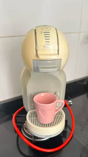 Cafeteira de capsula Dolce Gusto