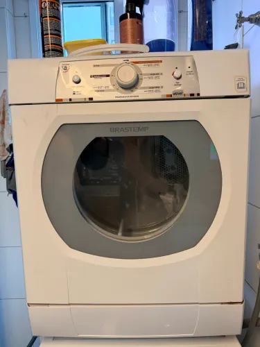 Secadora de roupas Brastemp