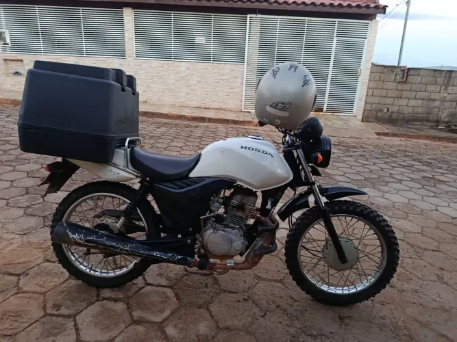 Moto Honda CG cargo ano 2013