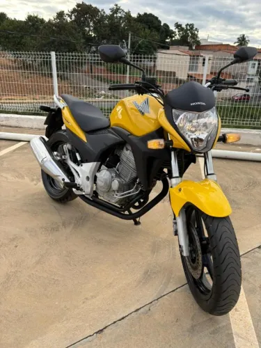 Honda CB 300R 2012 - Doc 2026 