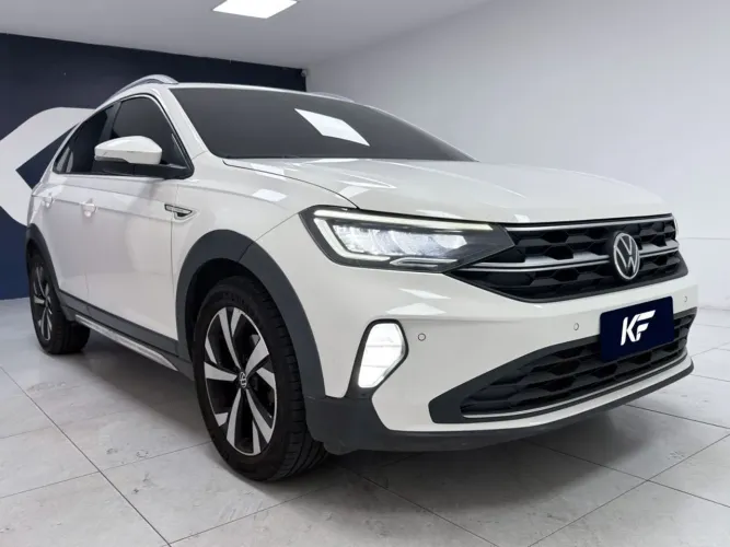 Volkswagen Nivus Highline 1.0 200 TSI Flex AUT 2021