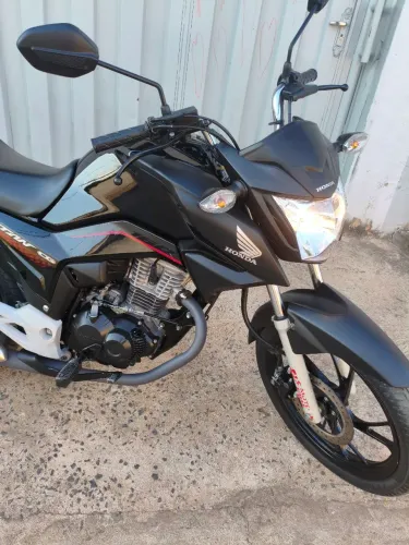 Titan160