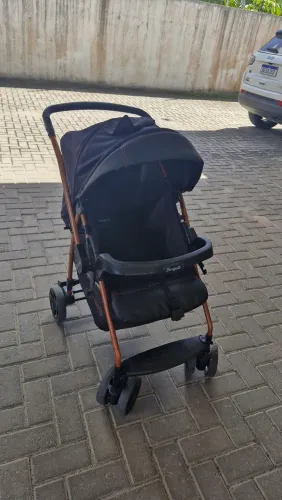 Carrinho de bebê Burigotto Rio K