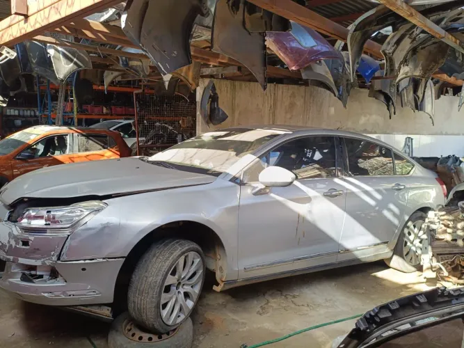 SUCATA CITROEN C5 2.0 16v 2010