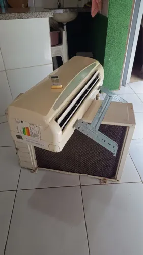 Ar condicionado 