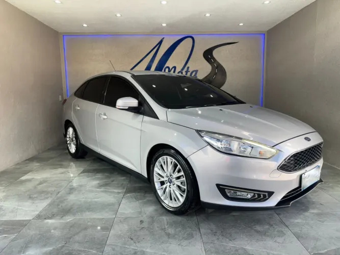 Ford Focus 2.0 16v/ 2.0 16V Flex 5P 2017