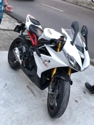 Daytona 675R 2016