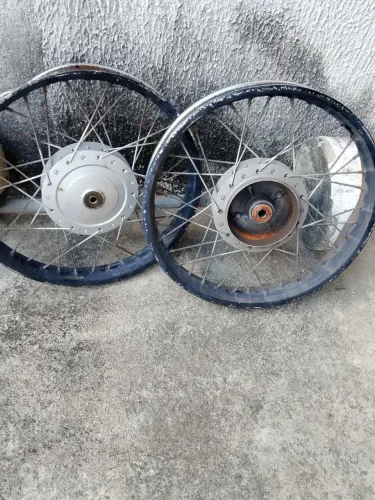 Par de cubos da 150, R$180.00