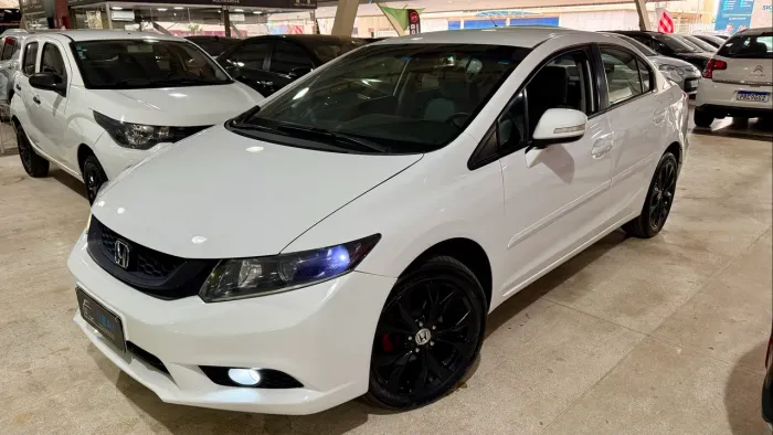 Honda Civic Sedan LXR 2.0 Flexone 16V Aut. 4P 2016