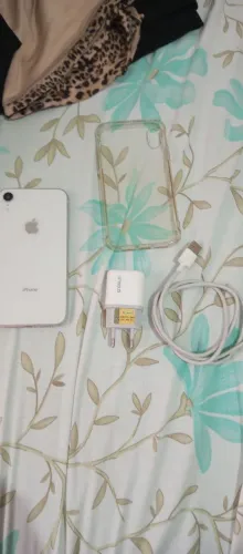 iPhone XR 64