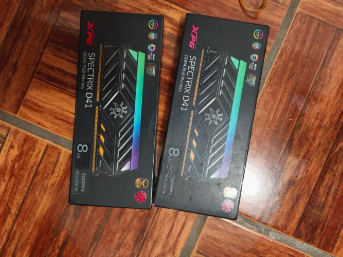 Memória RAM XPG Spectrix D41 RGB 8GB 3200MHz - Nova Lacrada