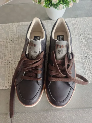 Sapatênis marca Polo Ralph Lauren, novo, original,cor marrom, tamanho 39/40