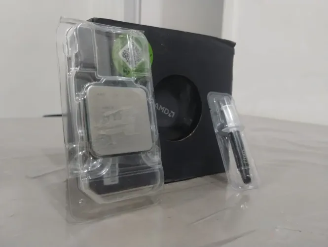 Ryzrn 5 2600X Completo, Cooler original com caixa, pasta térmica