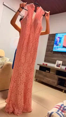 ? VESTIDO LONGO DE RENDA ROSÊ ? ELEGÂNCIA E DELICADEZA! ?