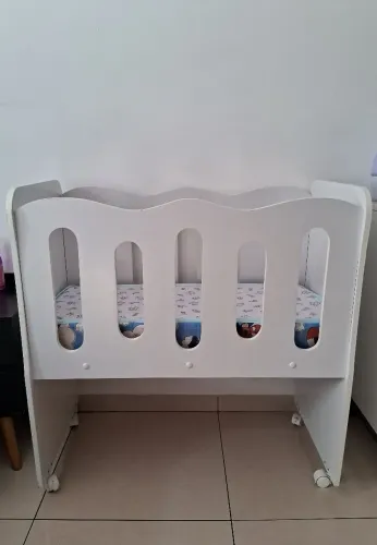 Mini berço com colchão