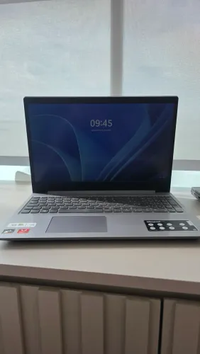 Notebook Lenovo IdeaPad S145 | Ryzen 5 | 12GB RAM | SSD | Vega 8