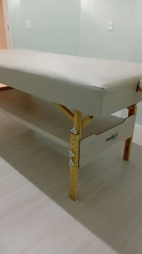 MACA PARA ESTÉTICA E SPA COM REGULAGEM DE ALTURA - ALPES - 80 CM de Largura