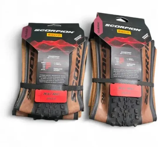Par Pneu Pirelli 29 X 2.40 Scorpion Xc Rc Pro Wall Tubeless