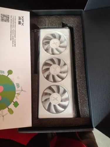 Placa de vídeo xfx speedster qick308 Radeon rx7600 quite 8gd gddr6 HDMI 3xdp