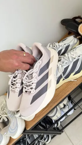 ADIZERO EVO SL