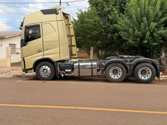 Fh 540 6x4 2019 motor com 100 mil km Caixa e diferencial revisado
