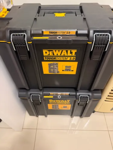 Ferramentas Dewalt novas sem uso. Divide tudo no cartão crédito