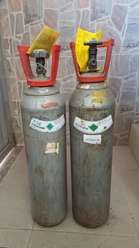 Cilindros de CO2 1M3 7L - IMPERDIVEL!