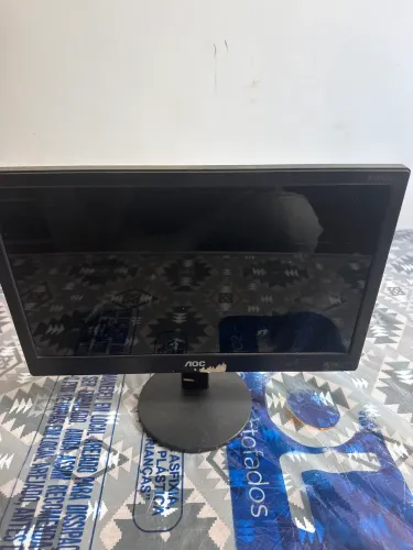 Monitor 15 polegadas aoc vga