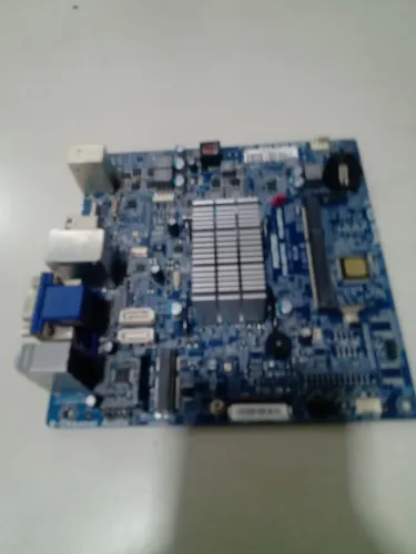 Placa mãe. Não sei se está funcionando 75 reais