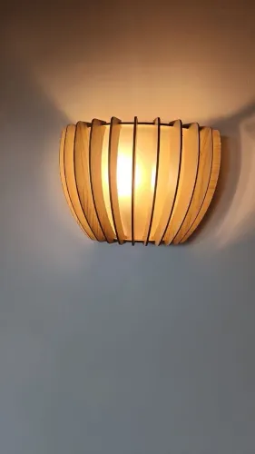 Conjunto de 2 Arandelas de Madeira - Iluminação Decorativa