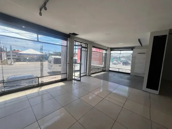 2.  Seu Negócio na Avenida Mais Movimentada do Barro Duro!