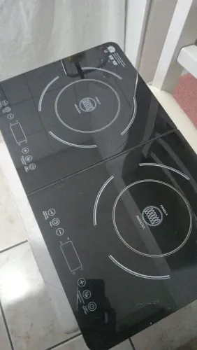 Cooktop 2 bocas de indução philco e jogo de panelas