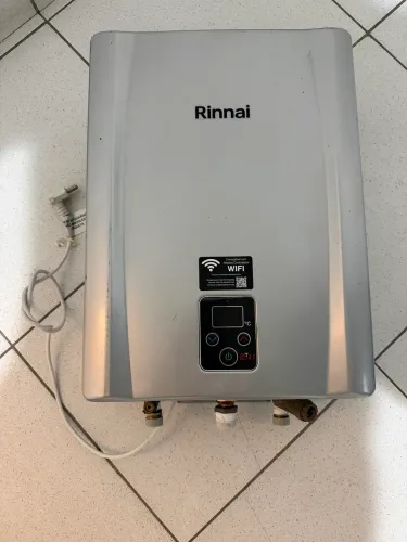 Aquecedor de Agua a Gas Rinnai E21 GLP Prata (GN)