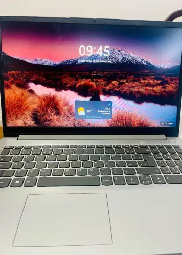 Notebook pouquíssimo usado