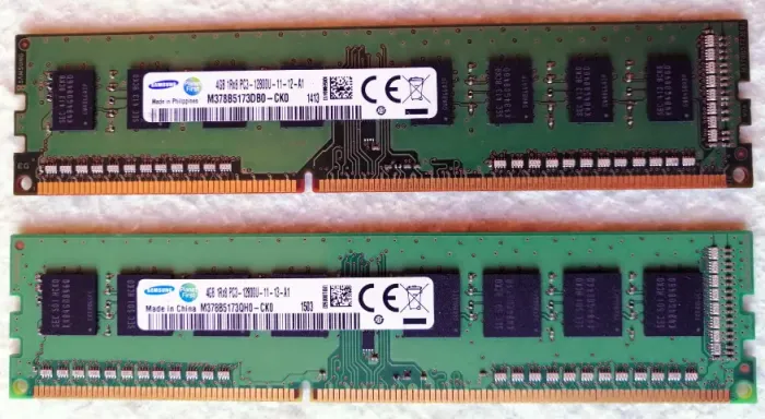 Memória RAM p/ PC - SAMSUNG - lote de 2 pentes de DDR3 1600 4 Gigas cada, total 8GB