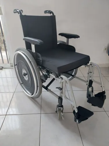 CADEIRA DE RODAS ORTOBRÁS