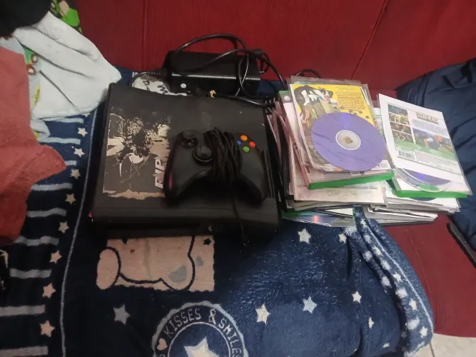 Vendo Xbox 360 ou troco por ipnone 